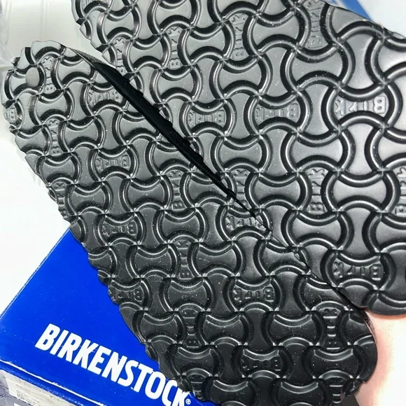 New Birkenstock Gizeh Black EVA Sandals Sz 38 Sz 7 - Picture 4 of 8